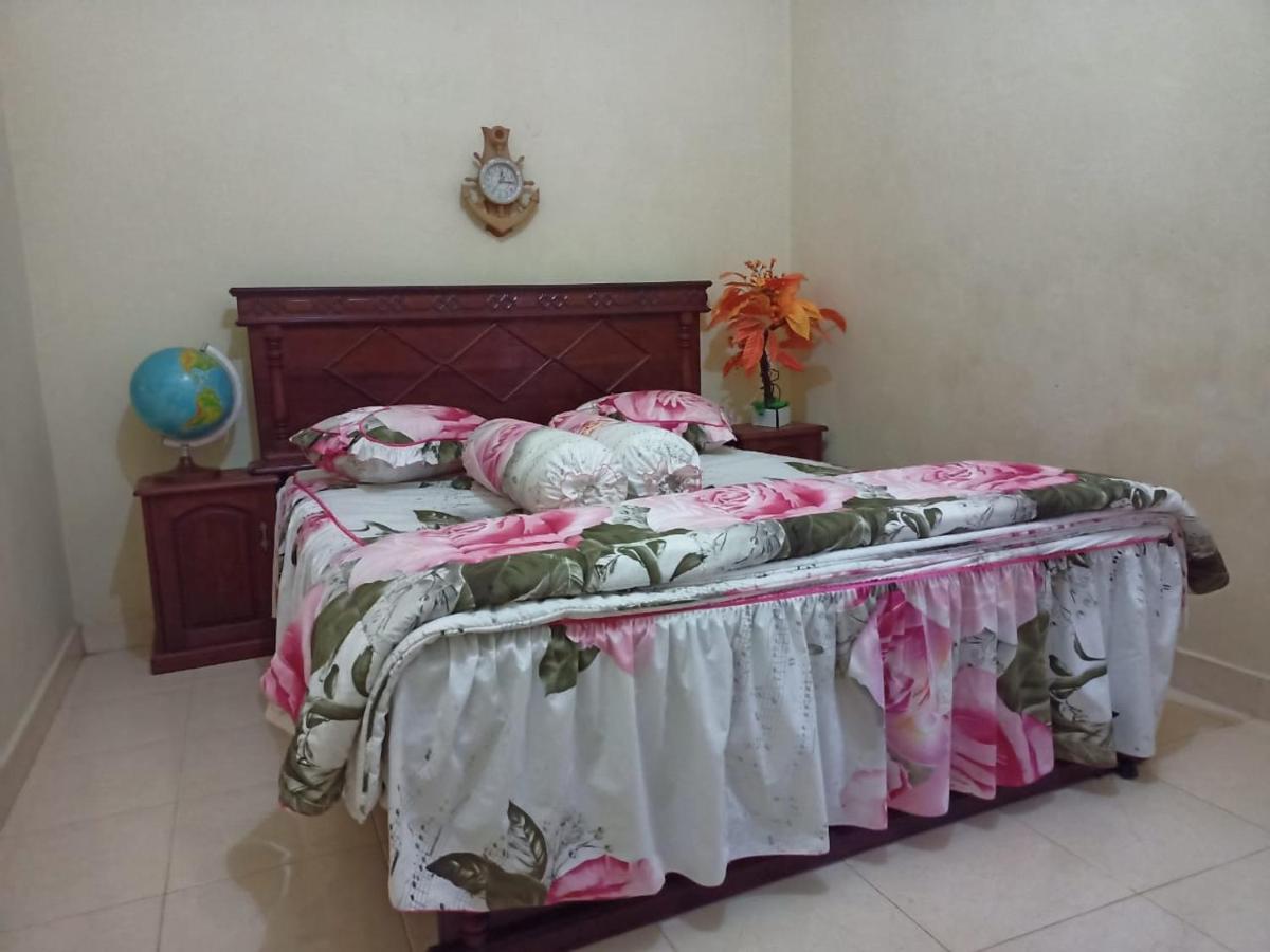 Fermana Homestay Painan Εξωτερικό φωτογραφία
